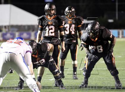 Thumbnail 3 in Ensworth vs. MUS (TSSAA Division II Class AA BlueCross Bowl)  photogallery.