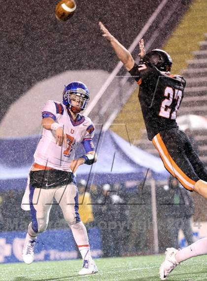 Thumbnail 3 in Ensworth vs. MUS (TSSAA Division II Class AA BlueCross Bowl)  photogallery.