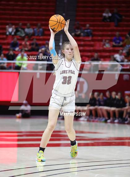 Thumbnail 2 in Herriman vs. Lone Peak (UHSAA 6A Semifinal) photogallery.