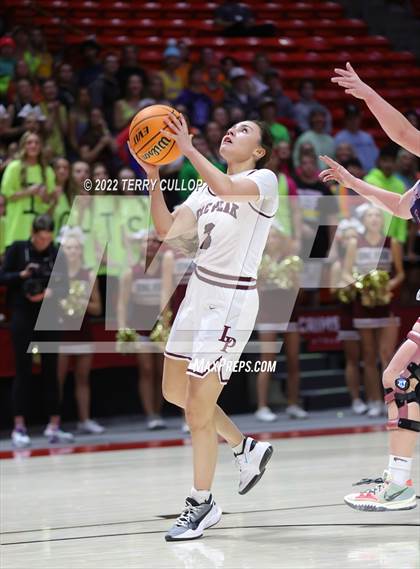 Thumbnail 1 in Herriman vs. Lone Peak (UHSAA 6A Semifinal) photogallery.