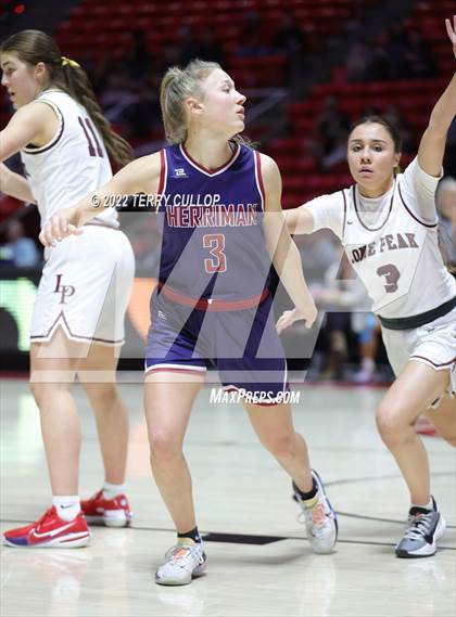 Thumbnail 2 in Herriman vs. Lone Peak (UHSAA 6A Semifinal) photogallery.