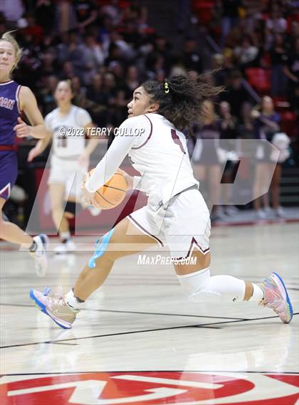 Thumbnail 1 in Herriman vs. Lone Peak (UHSAA 6A Semifinal) photogallery.