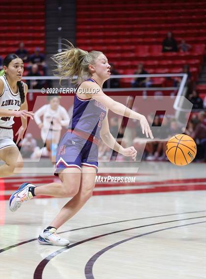 Thumbnail 1 in Herriman vs. Lone Peak (UHSAA 6A Semifinal) photogallery.