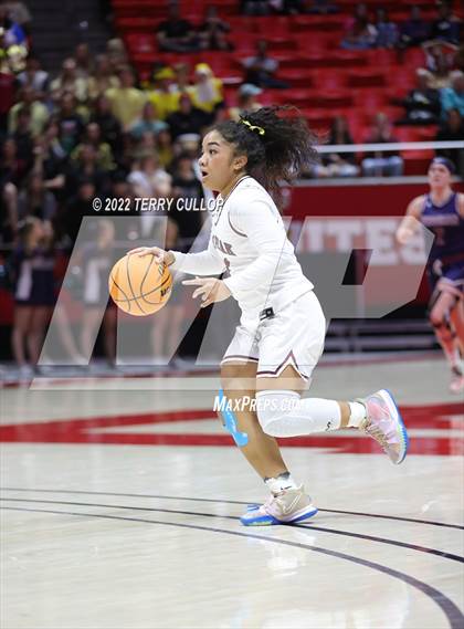 Thumbnail 2 in Herriman vs. Lone Peak (UHSAA 6A Semifinal) photogallery.
