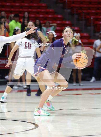 Thumbnail 1 in Herriman vs. Lone Peak (UHSAA 6A Semifinal) photogallery.