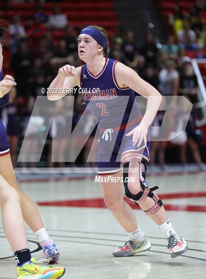 Thumbnail 2 in Herriman vs. Lone Peak (UHSAA 6A Semifinal) photogallery.