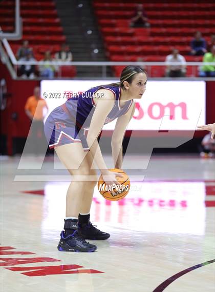 Thumbnail 2 in Herriman vs. Lone Peak (UHSAA 6A Semifinal) photogallery.