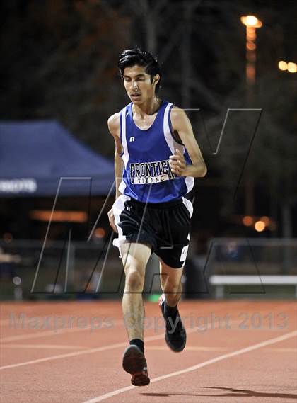 Thumbnail 3 in South West Yosemite League Meet #1 (3200m) photogallery.