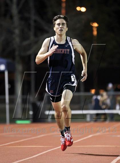 Thumbnail 1 in South West Yosemite League Meet #1 (3200m) photogallery.