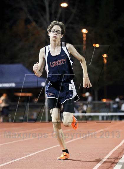 Thumbnail 1 in South West Yosemite League Meet #1 (3200m) photogallery.