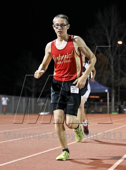 Thumbnail 3 in South West Yosemite League Meet #1 (3200m) photogallery.