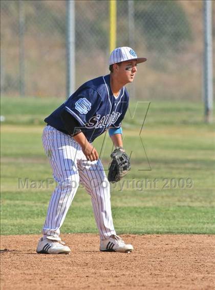 Thumbnail 3 in Canyon @ Saugus photogallery.
