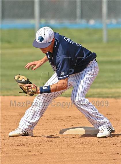 Thumbnail 1 in Canyon @ Saugus photogallery.