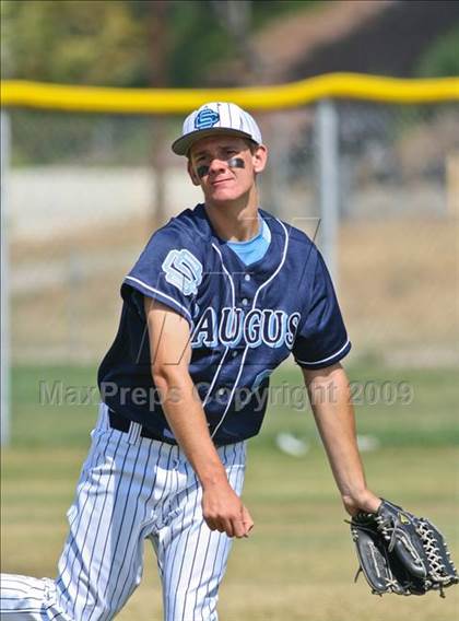 Thumbnail 1 in Canyon @ Saugus photogallery.