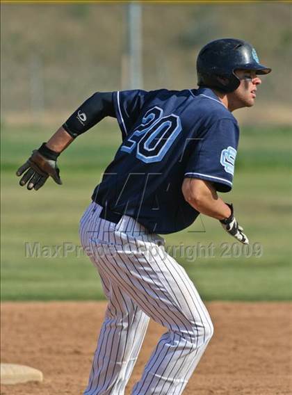 Thumbnail 1 in Canyon @ Saugus photogallery.