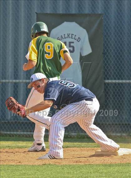 Thumbnail 2 in Canyon @ Saugus photogallery.