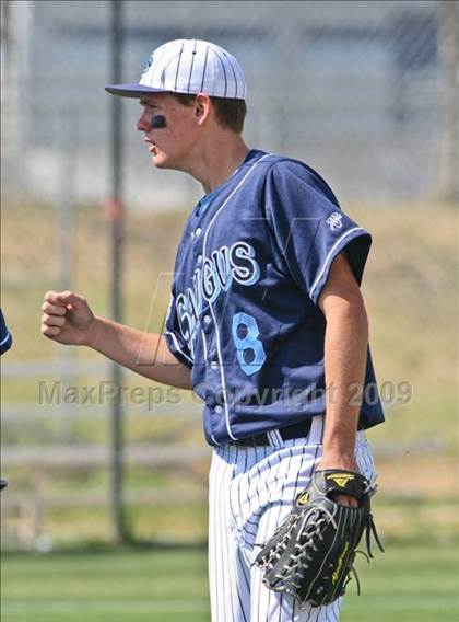 Thumbnail 3 in Canyon @ Saugus photogallery.