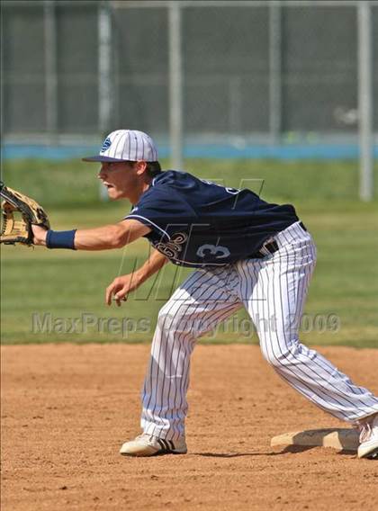 Thumbnail 1 in Canyon @ Saugus photogallery.