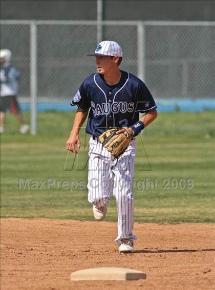 Thumbnail 2 in Canyon @ Saugus photogallery.
