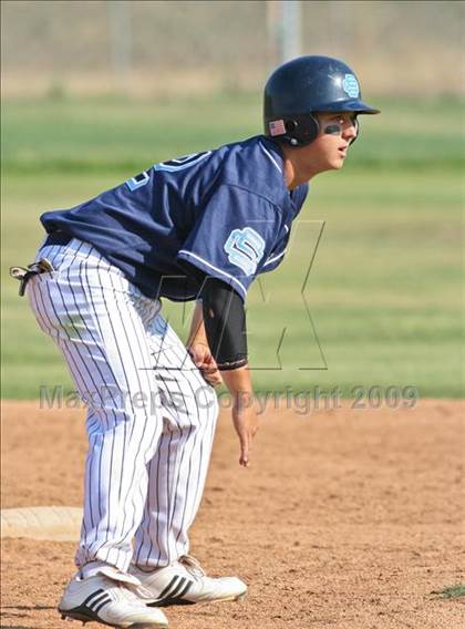 Thumbnail 3 in Canyon @ Saugus photogallery.