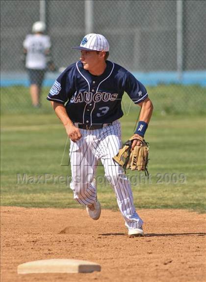 Thumbnail 2 in Canyon @ Saugus photogallery.