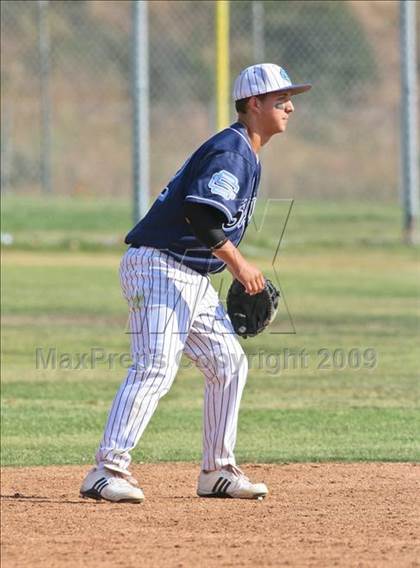 Thumbnail 1 in Canyon @ Saugus photogallery.