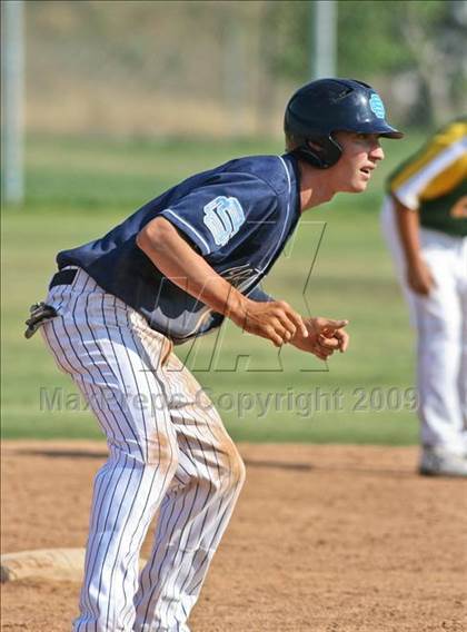 Thumbnail 2 in Canyon @ Saugus photogallery.