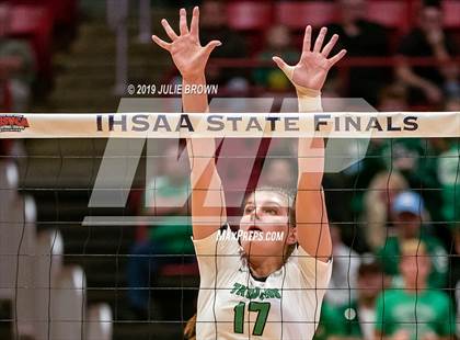 Thumbnail 3 in New Castle vs. Hamilton Southeastern (IHSAA 4A State Final) photogallery.