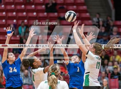 Thumbnail 1 in New Castle vs. Hamilton Southeastern (IHSAA 4A State Final) photogallery.