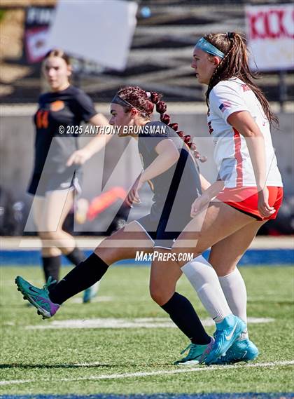 Thumbnail 3 in Roseville vs. Oakdale (CIF SJS D3 Final) photogallery.