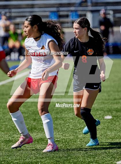Thumbnail 1 in Roseville vs. Oakdale (CIF SJS D3 Final) photogallery.