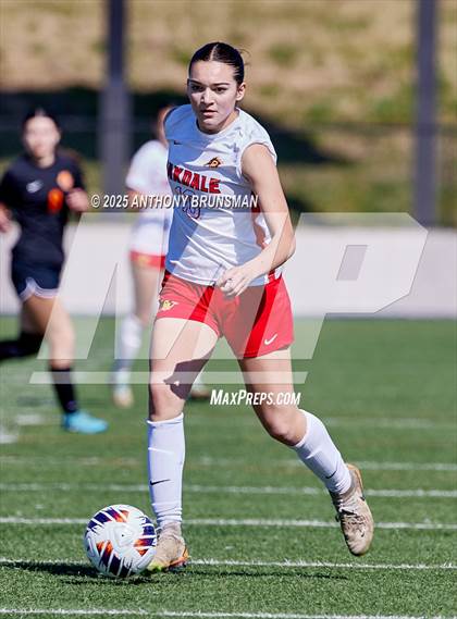 Thumbnail 2 in Roseville vs. Oakdale (CIF SJS D3 Final) photogallery.