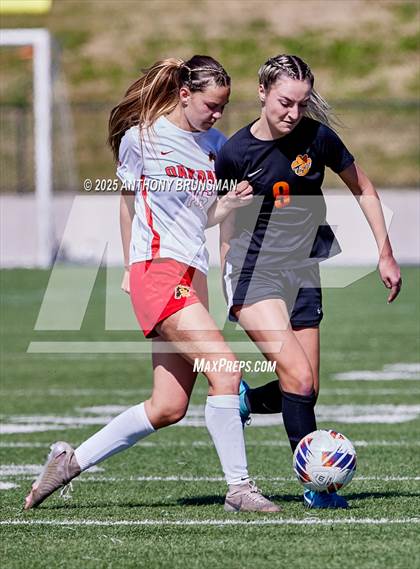 Thumbnail 3 in Roseville vs. Oakdale (CIF SJS D3 Final) photogallery.