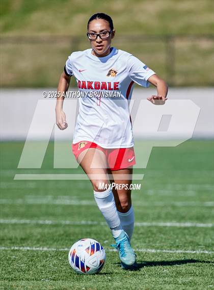 Thumbnail 2 in Roseville vs. Oakdale (CIF SJS D3 Final) photogallery.