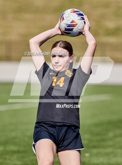 Thumbnail 1 in Roseville vs. Oakdale (CIF SJS D3 Final) photogallery.