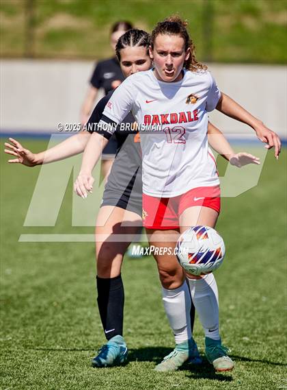 Thumbnail 1 in Roseville vs. Oakdale (CIF SJS D3 Final) photogallery.