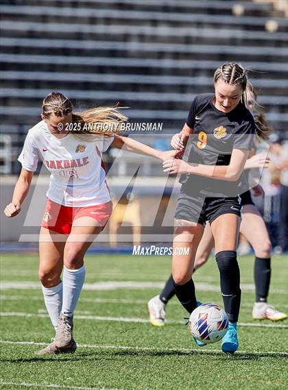 Thumbnail 2 in Roseville vs. Oakdale (CIF SJS D3 Final) photogallery.
