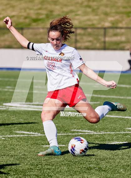 Thumbnail 3 in Roseville vs. Oakdale (CIF SJS D3 Final) photogallery.