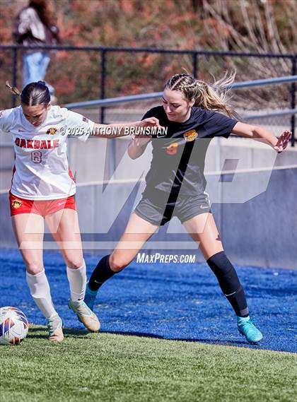 Thumbnail 1 in Roseville vs. Oakdale (CIF SJS D3 Final) photogallery.