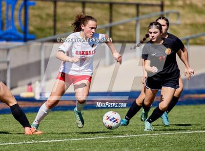 Thumbnail 1 in Roseville vs. Oakdale (CIF SJS D3 Final) photogallery.