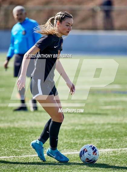 Thumbnail 3 in Roseville vs. Oakdale (CIF SJS D3 Final) photogallery.