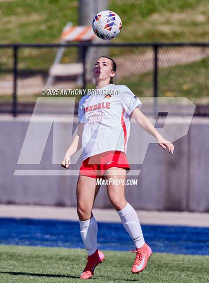 Thumbnail 3 in Roseville vs. Oakdale (CIF SJS D3 Final) photogallery.