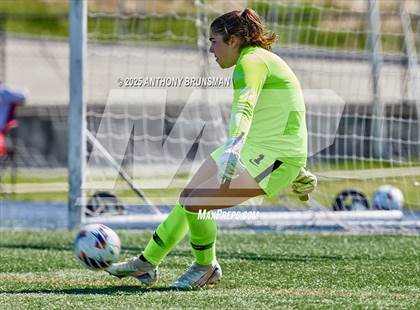 Thumbnail 2 in Roseville vs. Oakdale (CIF SJS D3 Final) photogallery.