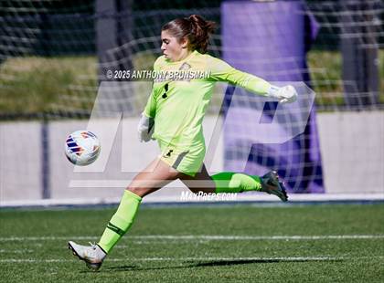 Thumbnail 2 in Roseville vs. Oakdale (CIF SJS D3 Final) photogallery.