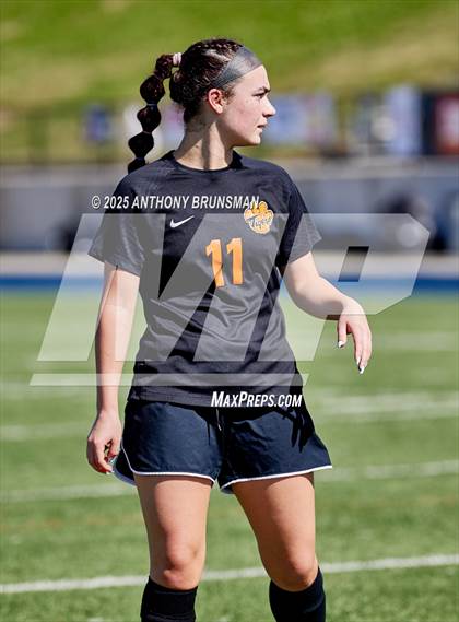 Thumbnail 1 in Roseville vs. Oakdale (CIF SJS D3 Final) photogallery.