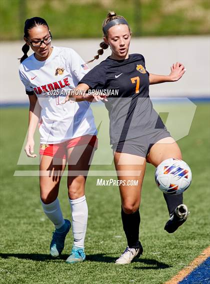 Thumbnail 1 in Roseville vs. Oakdale (CIF SJS D3 Final) photogallery.