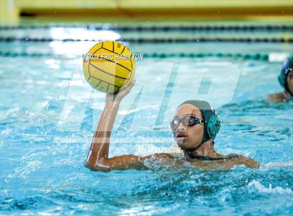 Thumbnail 2 in Crean Lutheran@Long Beach Poly photogallery.