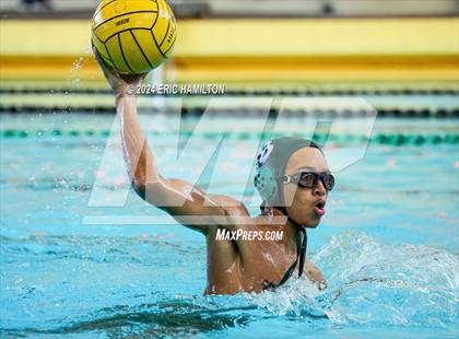 Thumbnail 2 in Crean Lutheran@Long Beach Poly photogallery.
