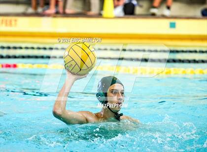 Thumbnail 2 in Crean Lutheran@Long Beach Poly photogallery.