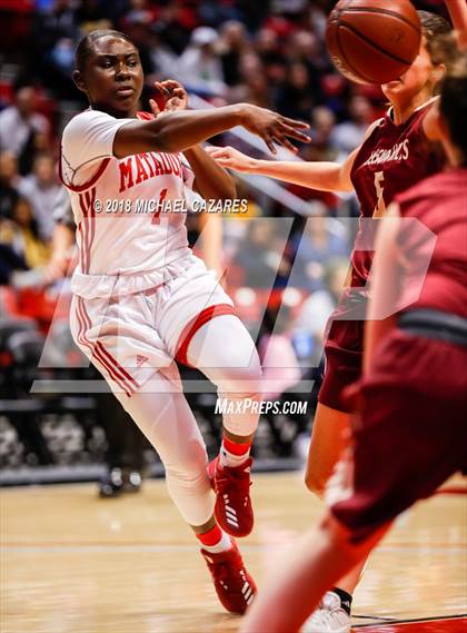 Thumbnail 1 in Mission Hills vs. Mount Miguel (CIF SDS Open Playoff) photogallery.